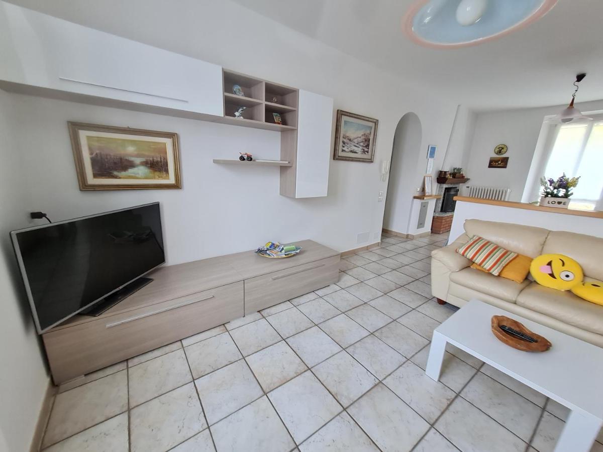 Valbrona Casa Gabryヴィラ エクステリア 写真